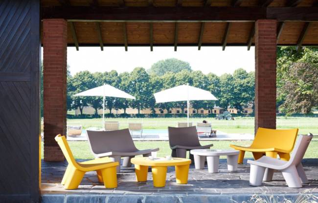 Кресло пластиковое Low Lita Standard 780х800х700 мм Кресло пластиковое Low Lita Standard 780х800х700 мм