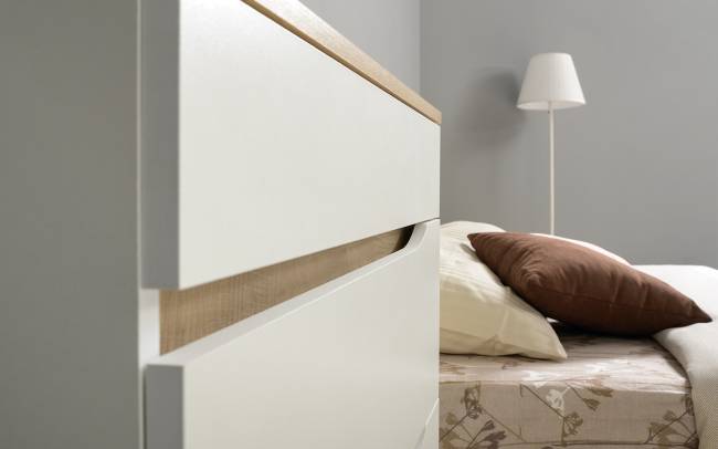 Мебель для спальни Муссон 1600 с тумбой для аппаратуры 13.276 цвет белый/чёрный/дуб эндгрейн элегантный Мебель для спальни Муссон 1600 с тумбой для аппаратуры 13.276 цвет белый/чёрный/дуб эндгрейн элегантный